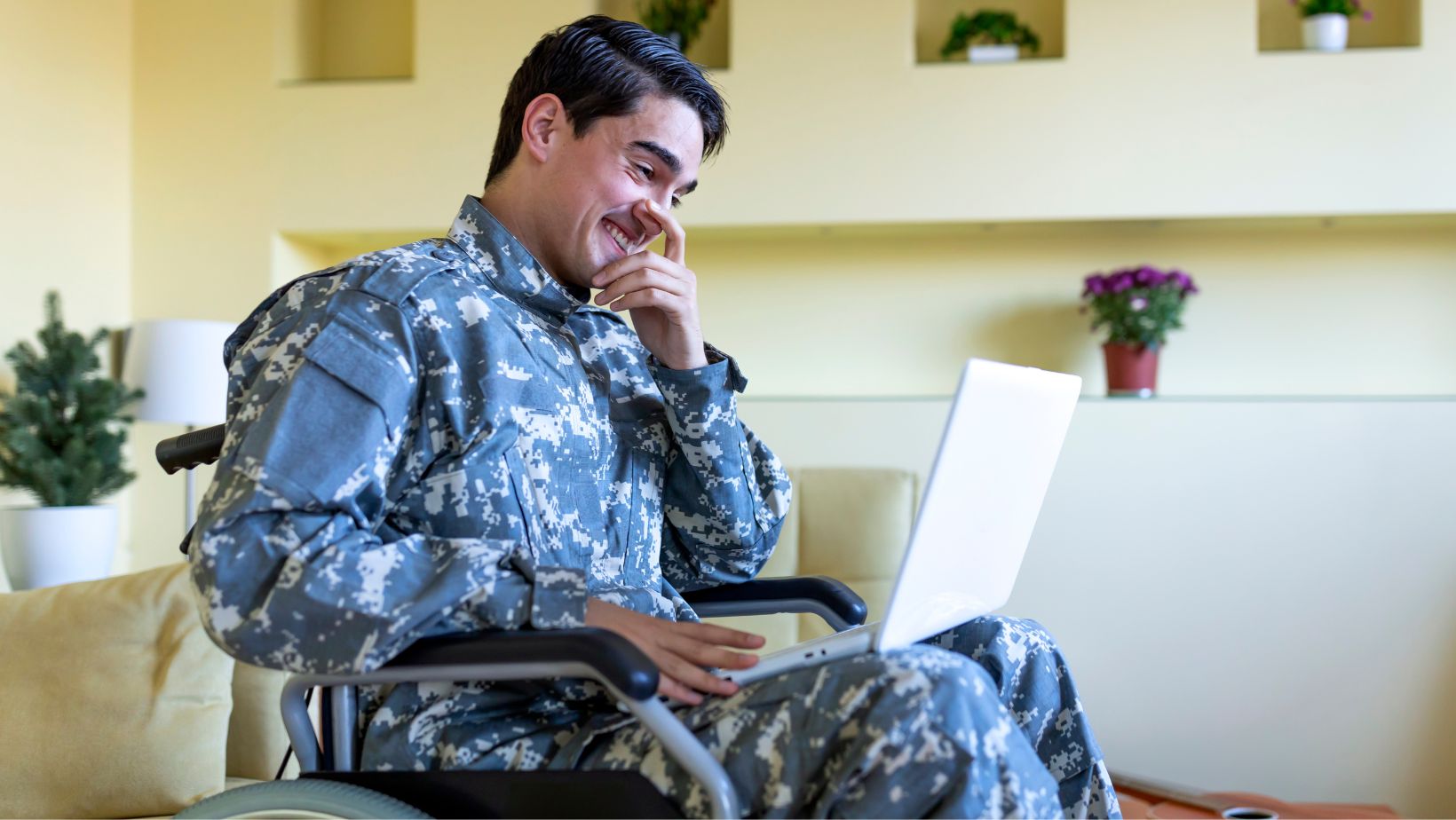 free laptops for veterans